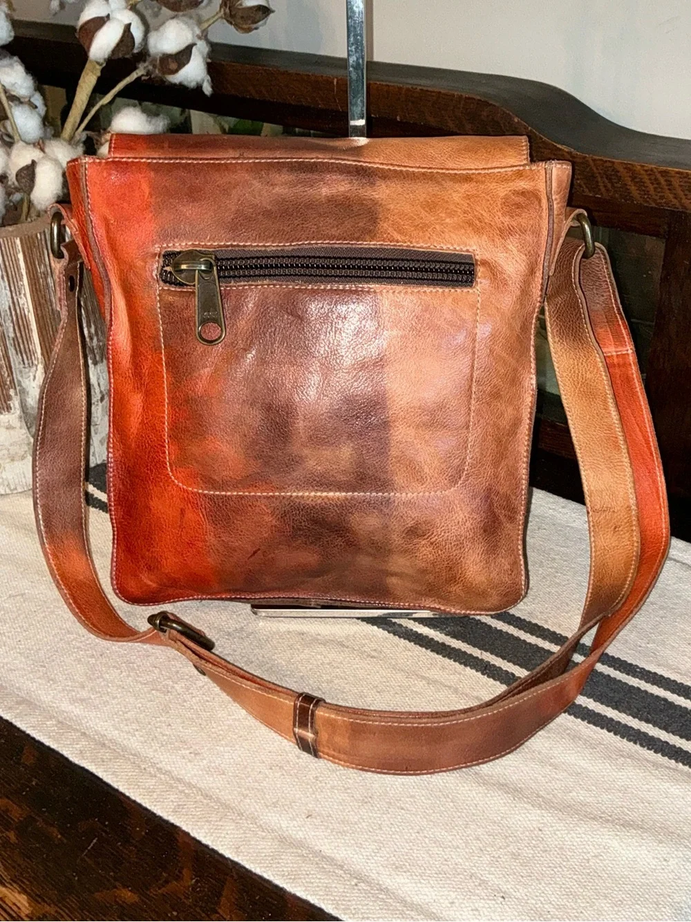 Bed Stu Venice Beach Desert Sunset TD Tie Dyed Crossbody Leather Bag Retail $250 - Picture 2 of 13